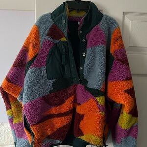 Free People Hit the Slopes
Multicolor Jacket